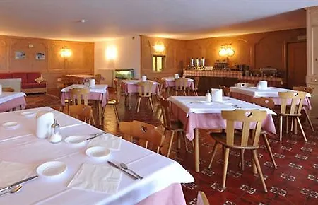 Hotel Della Luna 2*